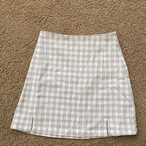 BRANDY MELVILLE SKIRT
